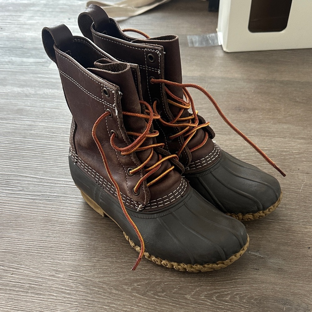 Women’s Brown Bean Boots